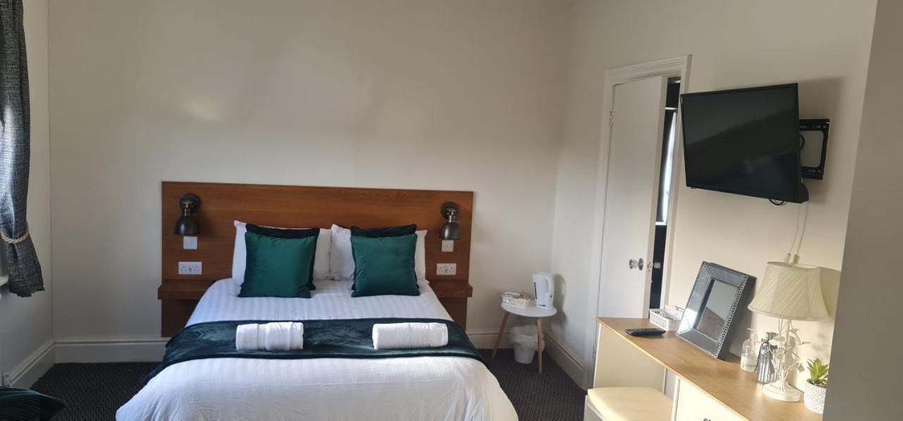 The Ivanhoe Hotel Scarborough Scalby  Esterno foto